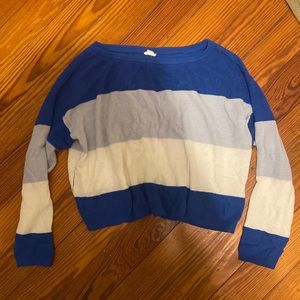 Lightly warm garage sweater